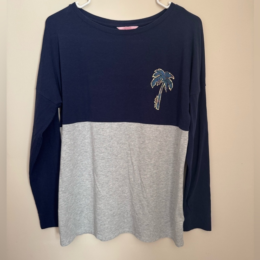 Lilly Pulitzer Women’s Finn Shirt Size Small Navy Palm Tree Long Sleeve